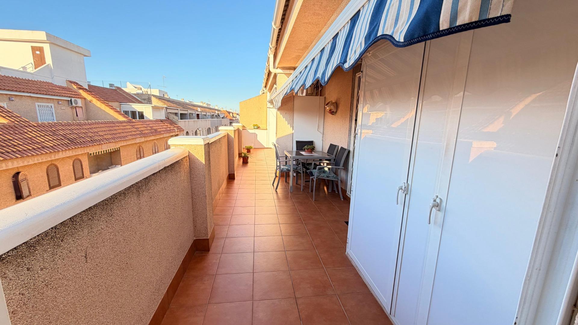 3 Bed, 2 Bath, ApartmentFor Sale, Torrevieja, Alicante