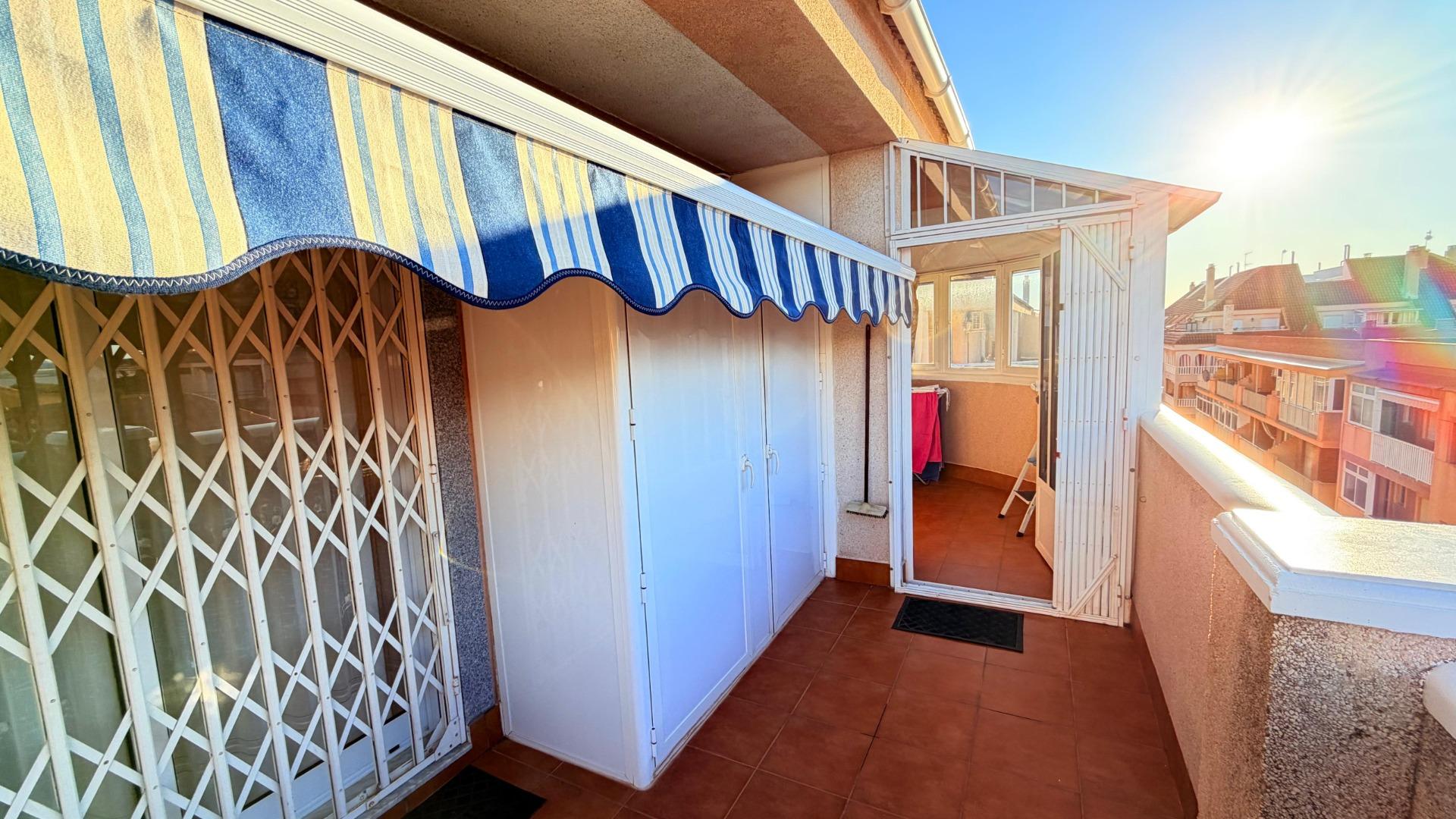 3 Bed, 2 Bath, ApartmentFor Sale, Torrevieja, Alicante