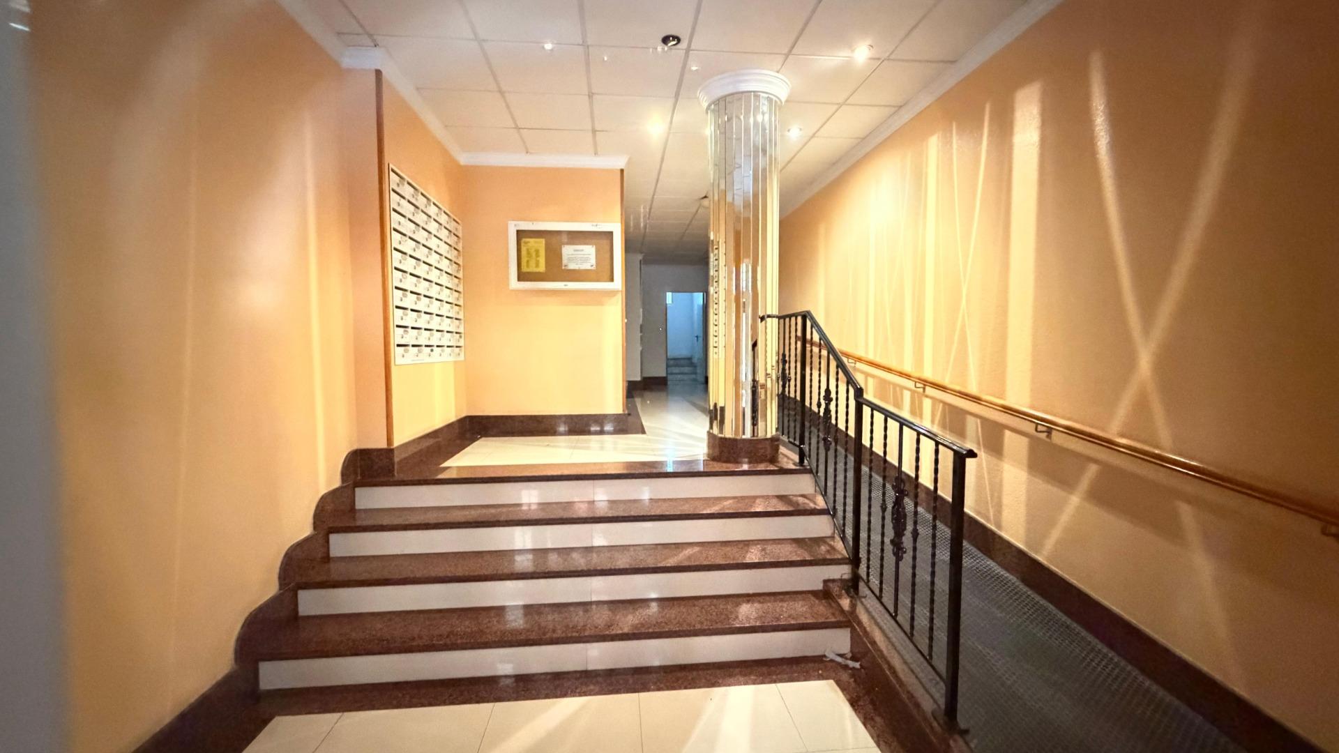 3 Bed, 2 Bath, ApartmentFor Sale, Torrevieja, Alicante