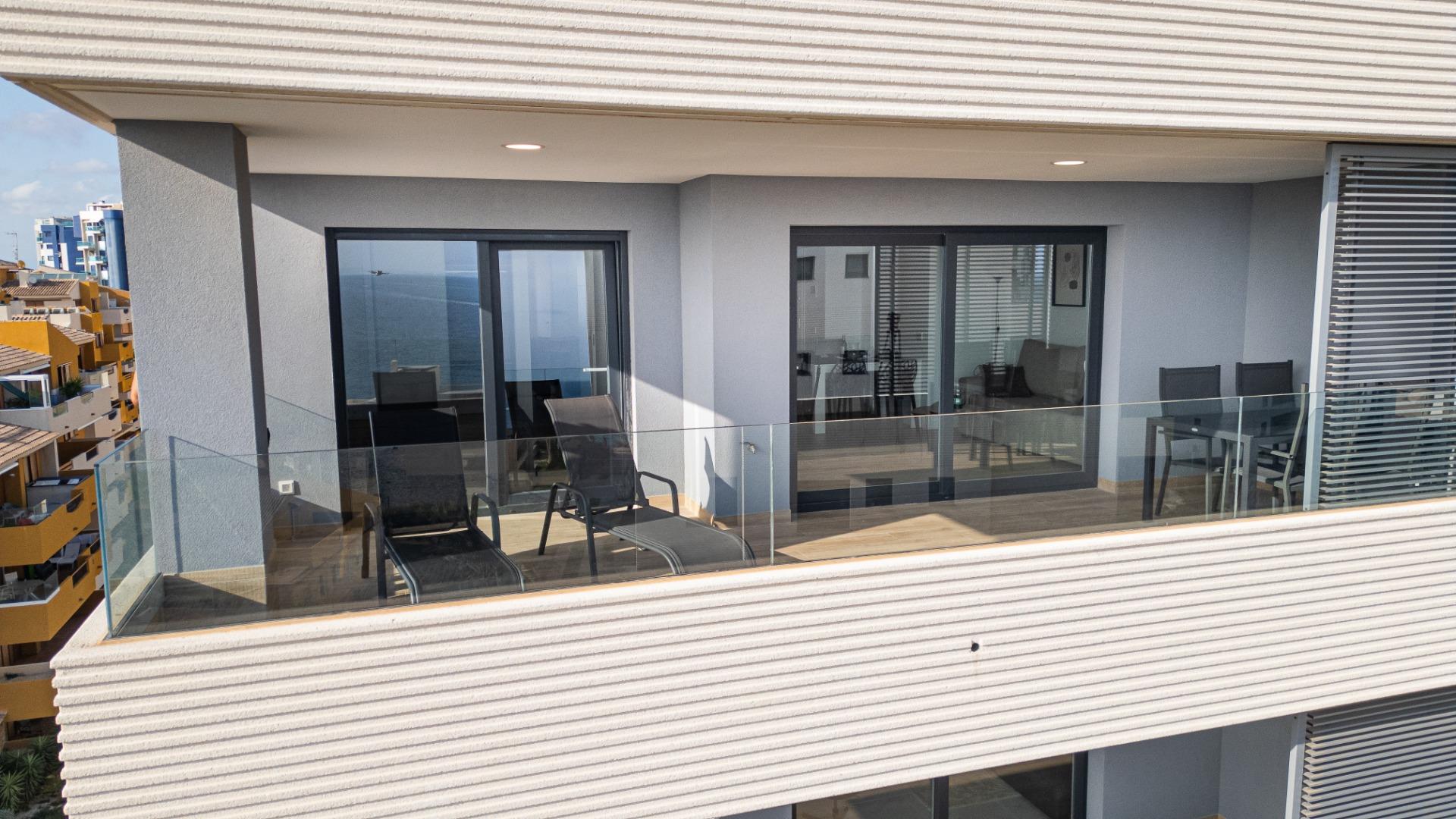 2 Bed, 2 Bath, ApartmentFor Sale, Torrevieja, Alicante