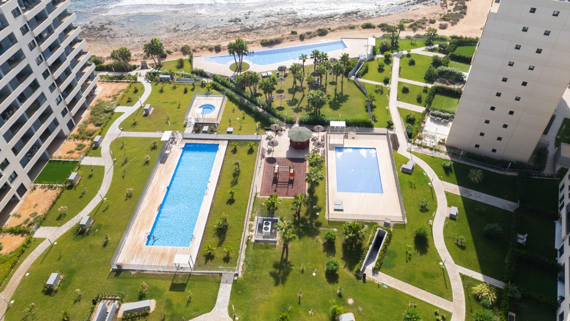 2 Bed, 2 Bath, ApartmentFor Sale, Torrevieja, Alicante