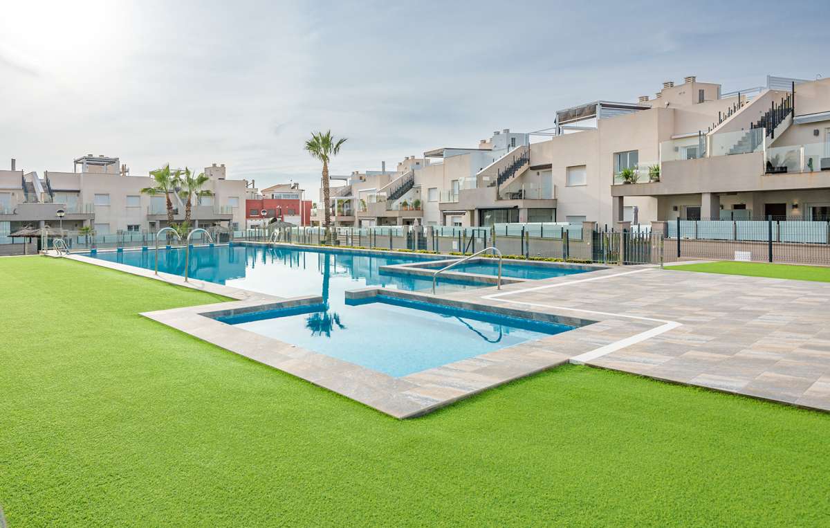3 Bed, 2 Bath, HouseFor Sale, Torrevieja, Alicante