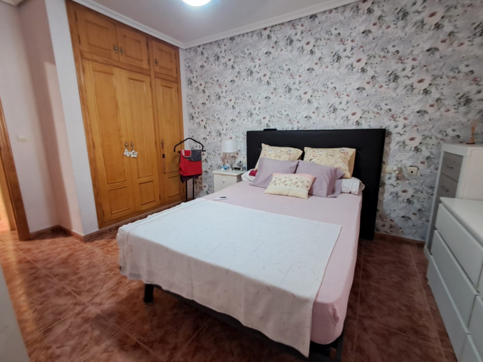 2 Bed, 1 Bath, ApartmentFor Sale, Benidorm, Alicante
