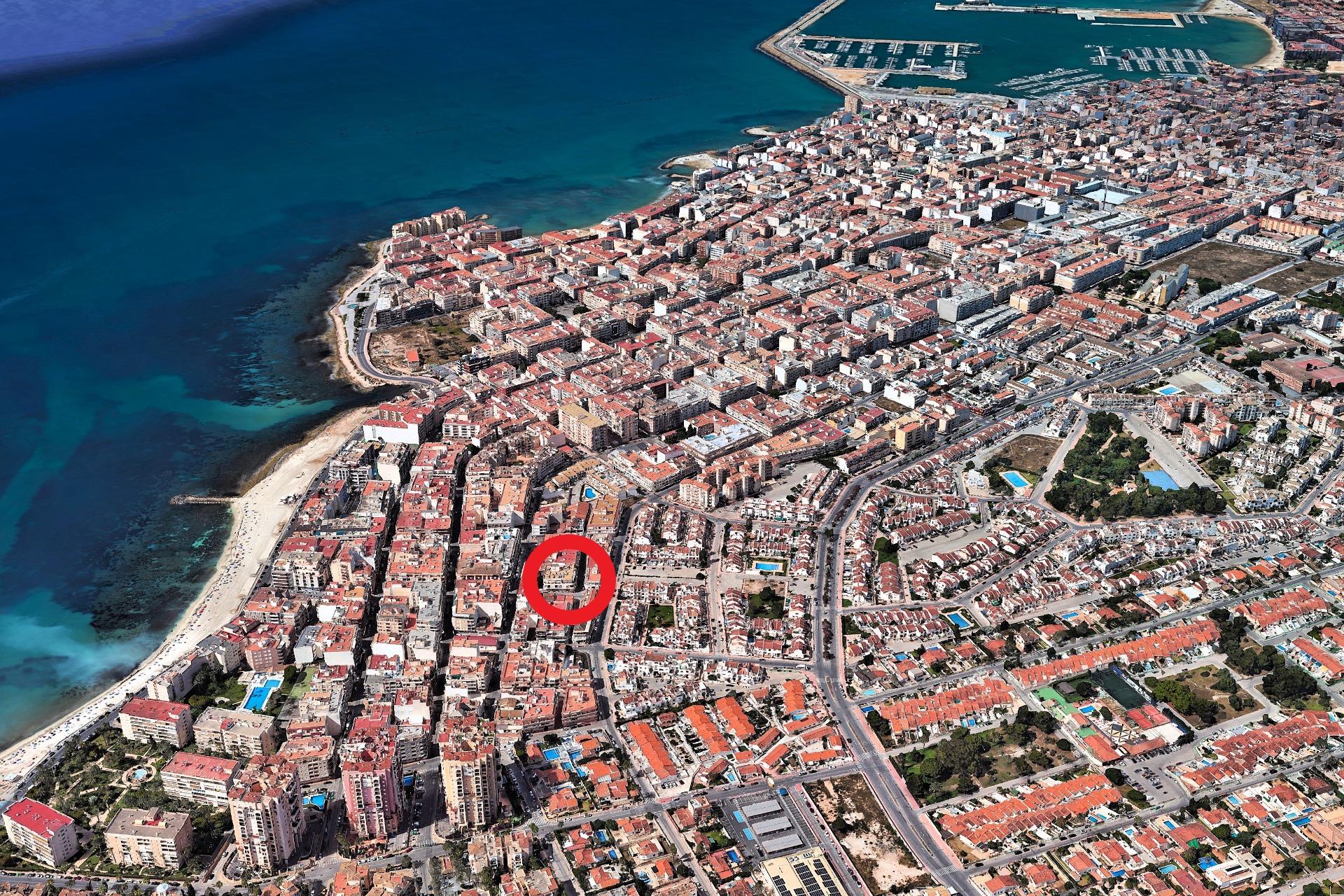 2 Bed, 1 Bath, ApartmentFor Sale, Torrevieja, Alicante