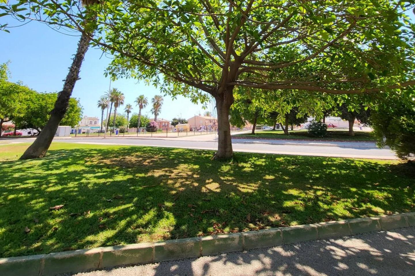 2 Bed, 1 Bath, ApartmentFor Sale, Torrevieja, Alicante