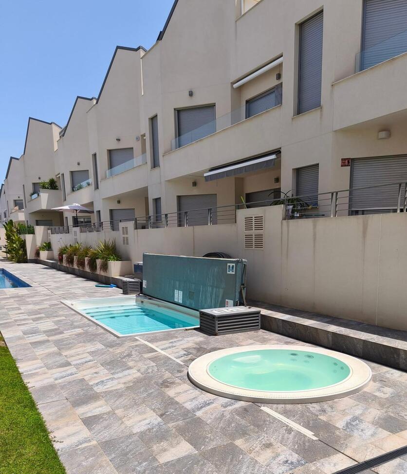 2 Bed, 2 Bath, ApartmentFor Sale, Torrevieja, Alicante