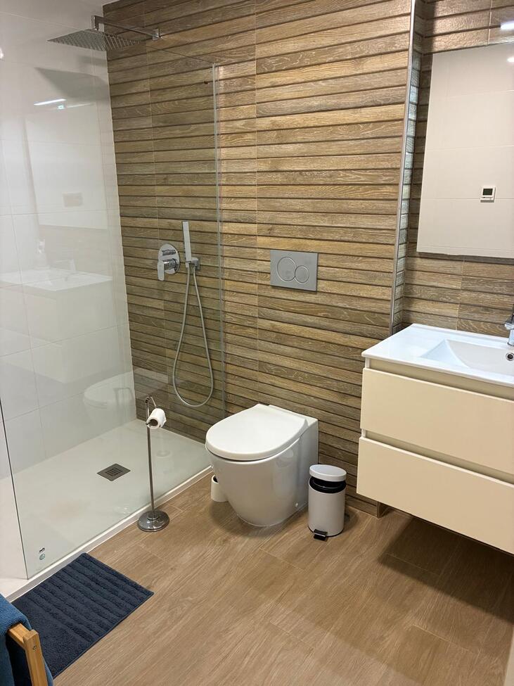 2 Bed, 2 Bath, ApartmentFor Sale, Torrevieja, Alicante