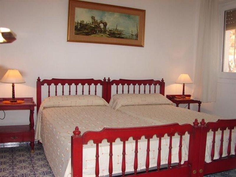 3 Bed, 2 Bath, HouseFor Sale, Calpe, Alicante