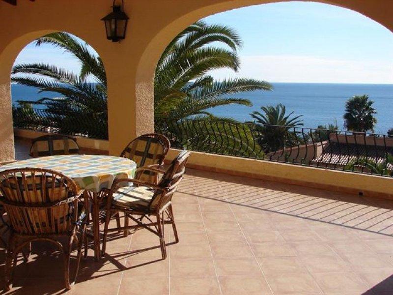 3 Bed, 2 Bath, HouseFor Sale, Calpe, Alicante