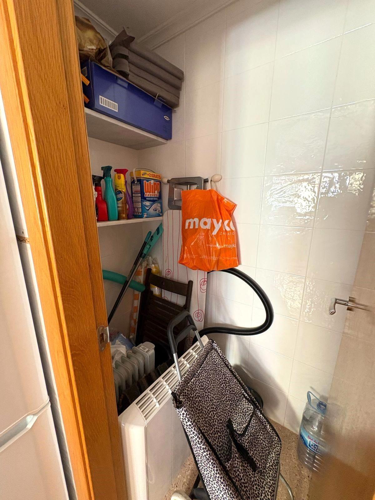 2 Bed, 1 Bath, ApartmentFor Sale, Torrevieja, Alicante