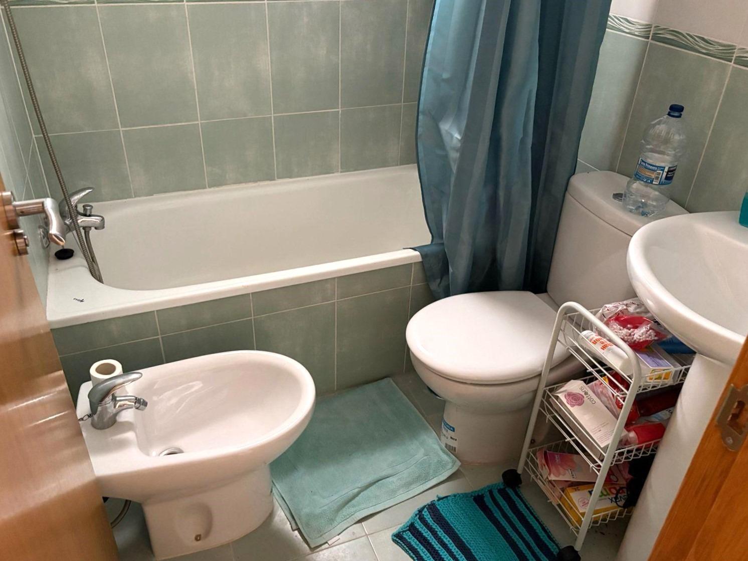 2 Bed, 1 Bath, ApartmentFor Sale, Torrevieja, Alicante