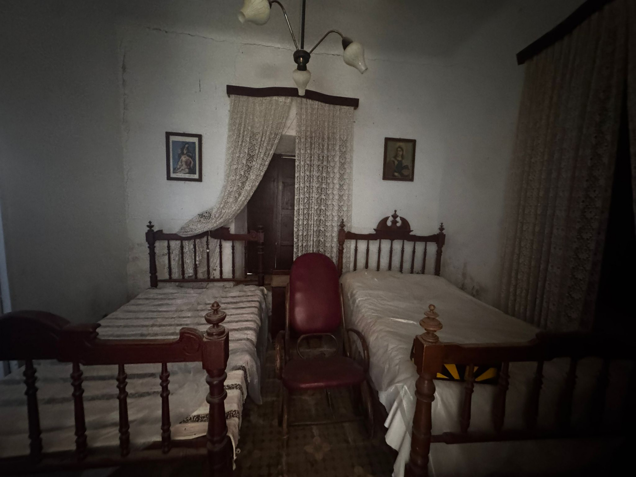 6 Bed, 1 Bath, HouseFor Sale, Cartagena, Murcia