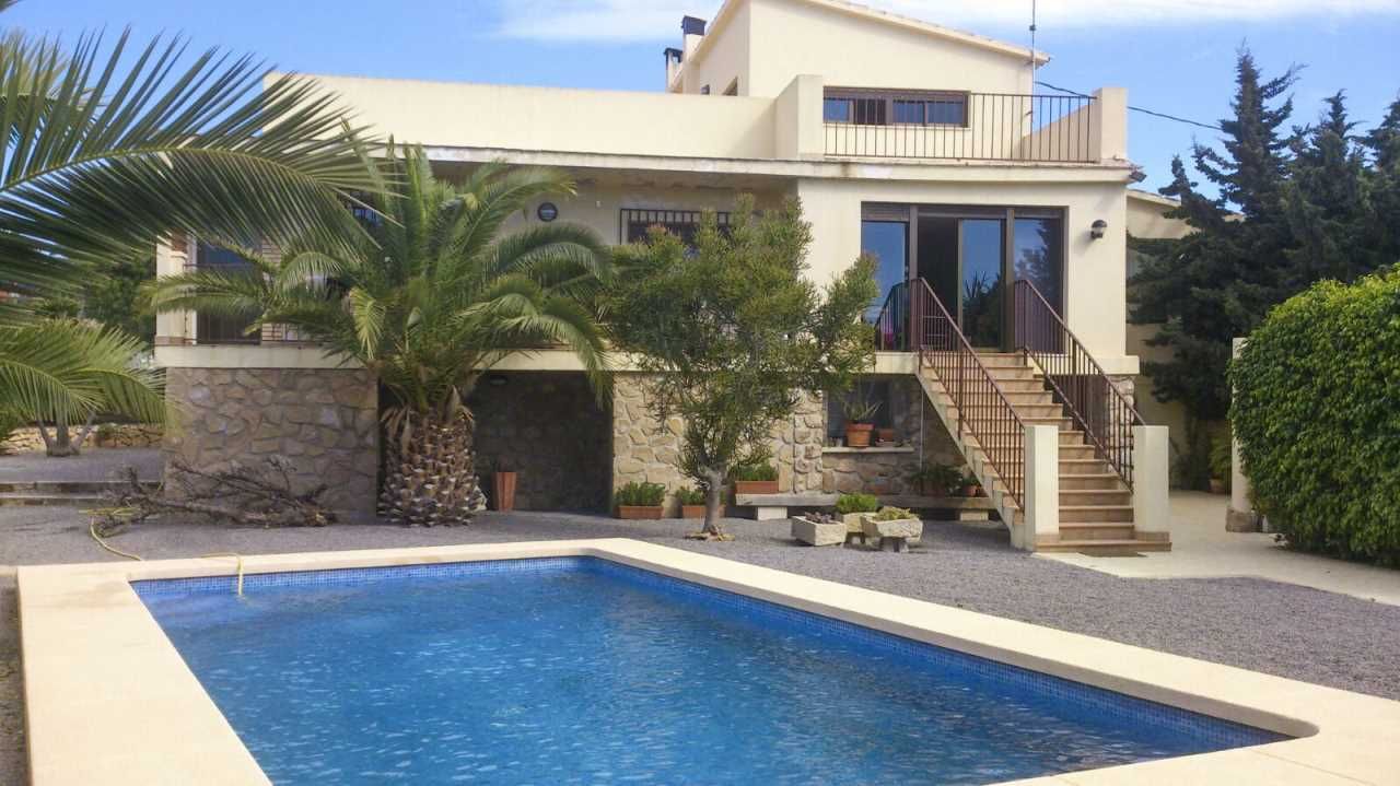 4 Bed, 3 Bath, HouseFor Sale, Benidorm, Alicante