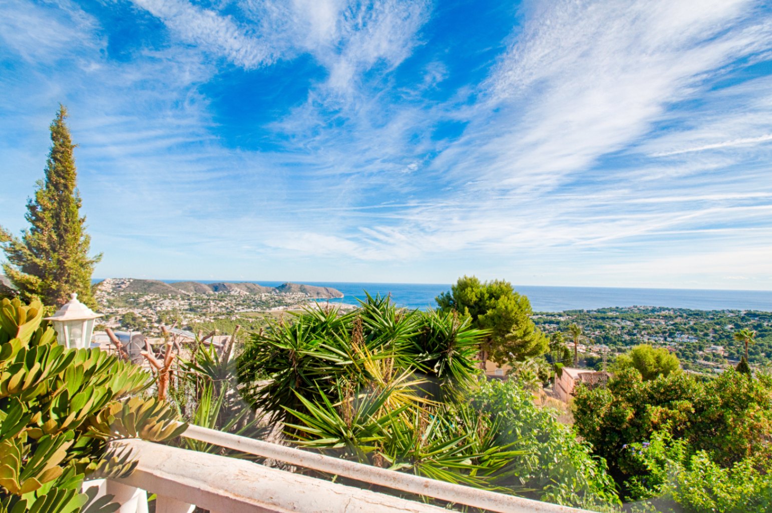 3 Bed, 2 Bath, HouseFor Sale, Moraira, Alicante