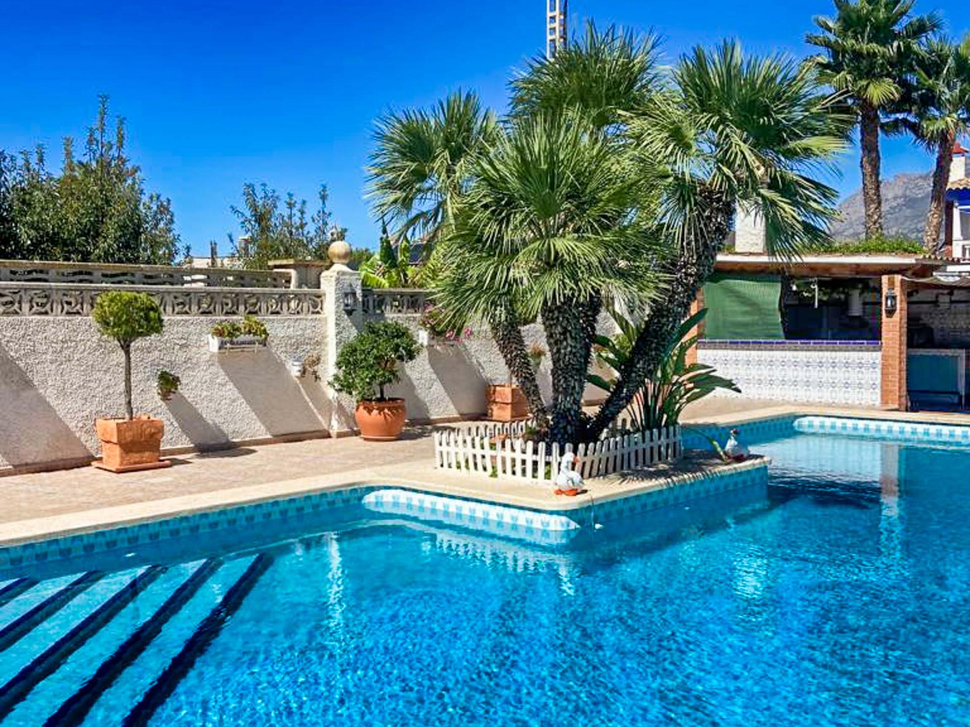 5 Bed, 4 Bath, HouseFor Sale, Benidorm, Alicante