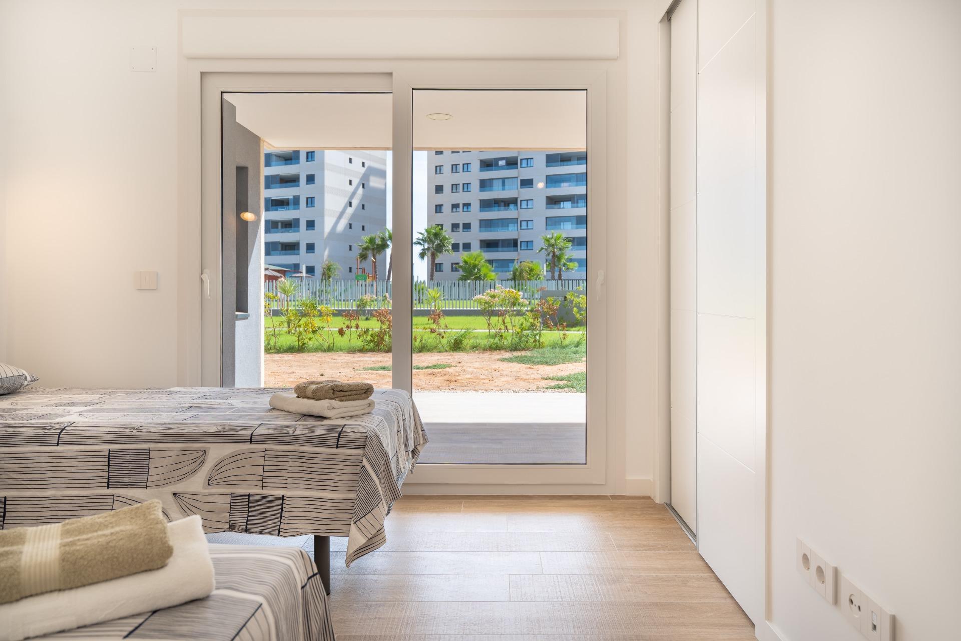 2 Bed, 2 Bath, ApartmentFor Sale, Torrevieja, Alicante