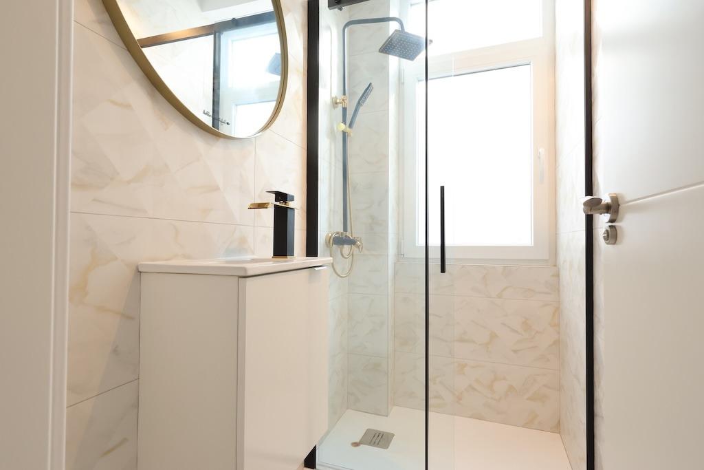 3 Bed, 1 Bath, ApartmentFor Sale, Torrevieja, Alicante