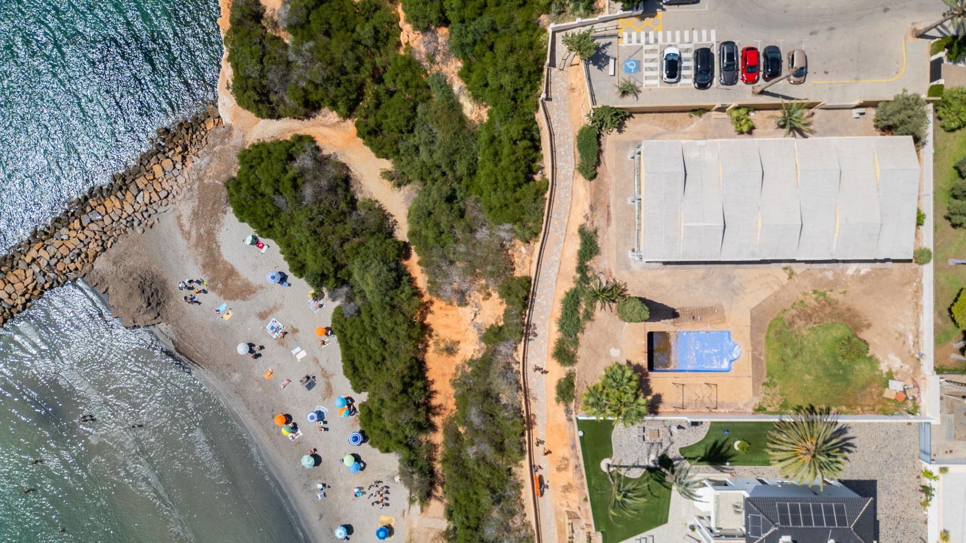 8 Bed, 4 Bath, HouseFor Sale, Cabo Roig, Alicante