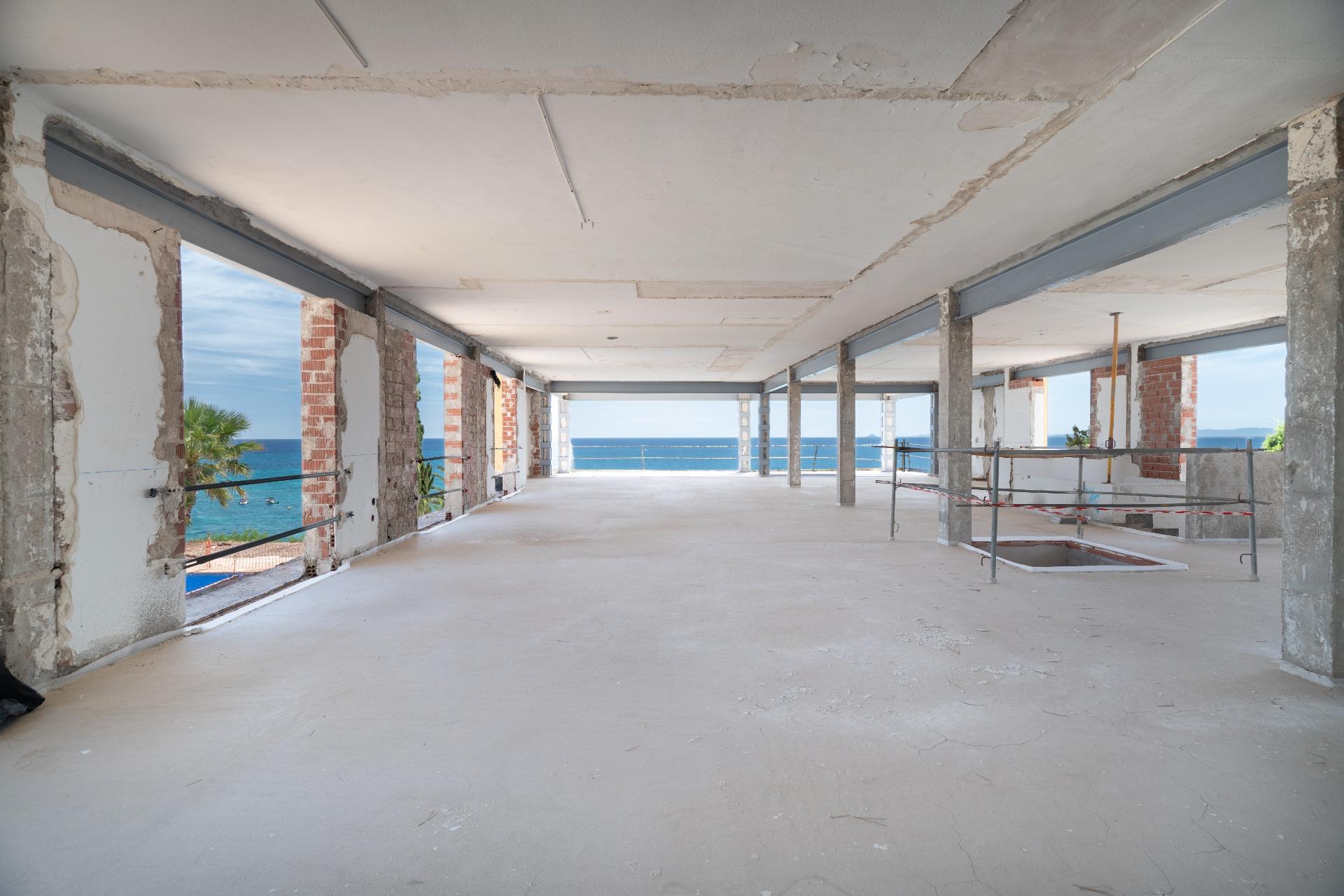 8 Bed, 4 Bath, HouseFor Sale, Cabo Roig, Alicante