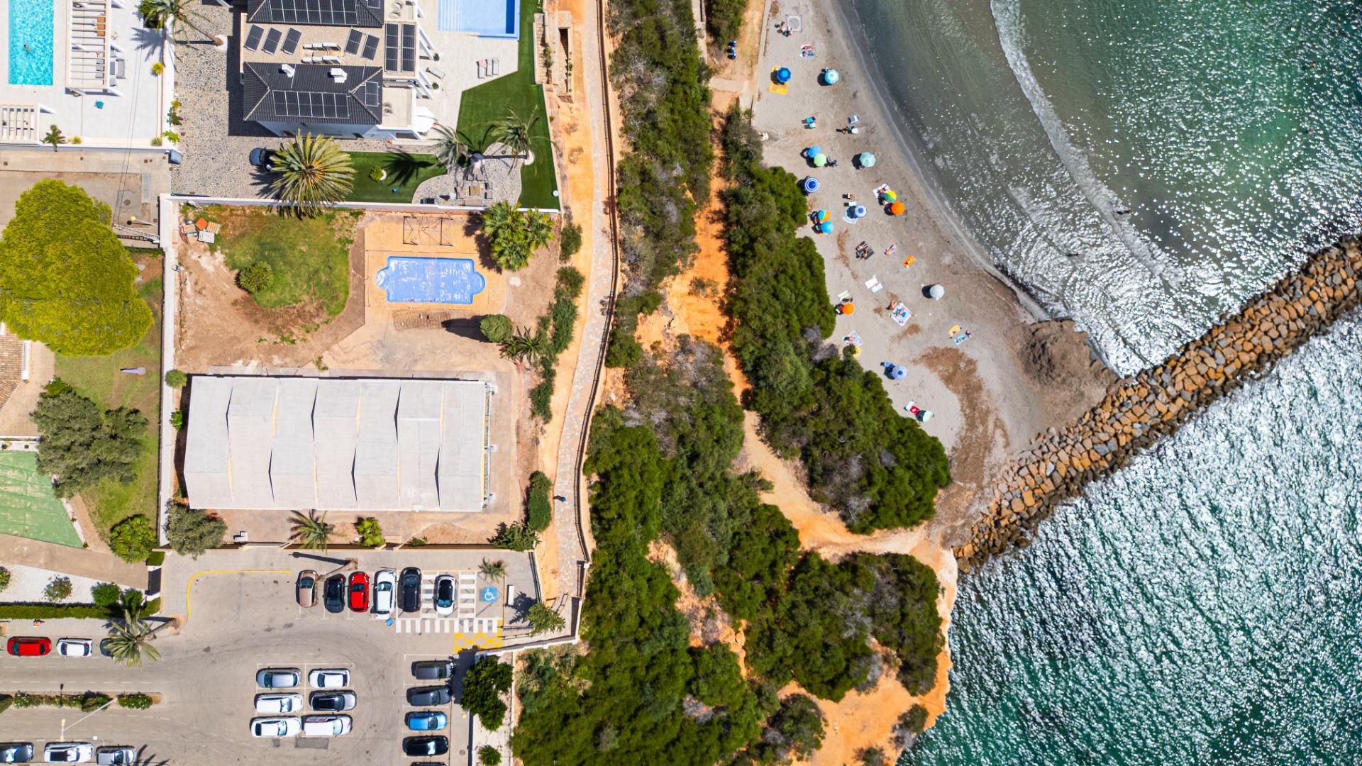 8 Bed, 4 Bath, HouseFor Sale, Cabo Roig, Alicante