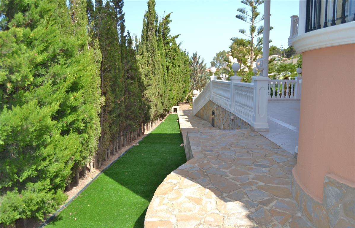 5 Bed, 4 Bath, HouseFor Sale, Calpe, Alicante