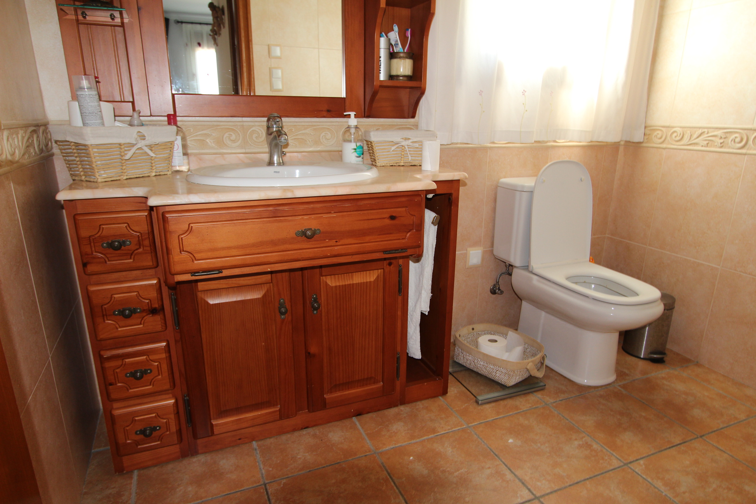 5 Bed, 3 Bath, HouseFor Sale, Benissa, Alicante