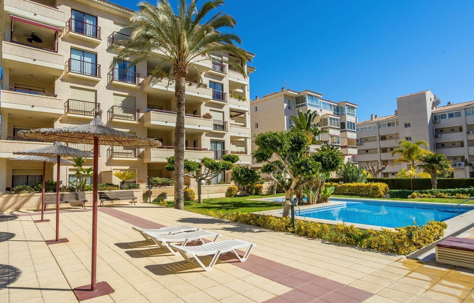 1 Bed, 1 Bath, ApartmentFor Sale, Alfas del Pi, Alicante