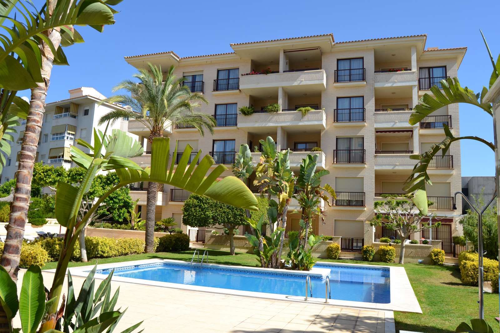 1 Bed, 1 Bath, ApartmentFor Sale, Alfas del Pi, Alicante