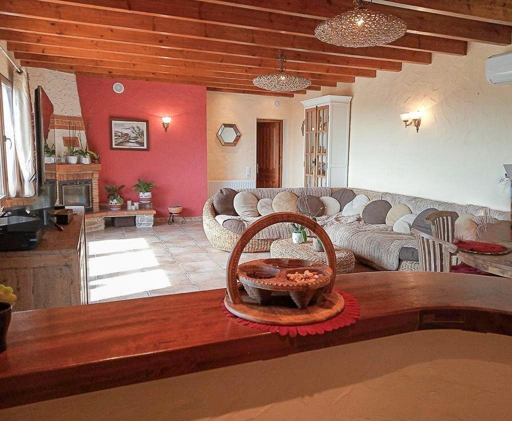 3 Bed, 2 Bath, HouseFor Sale, Alfas del Pi, Alicante