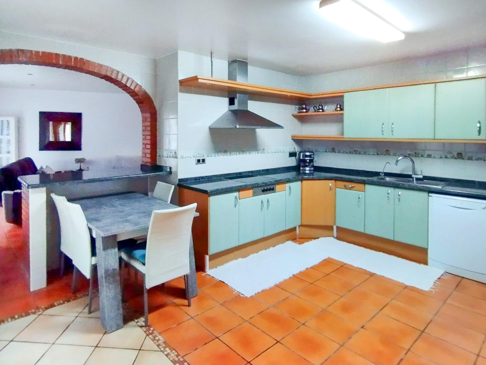 4 Bed, 3 Bath, HouseFor Sale, Alfas del Pi, Alicante