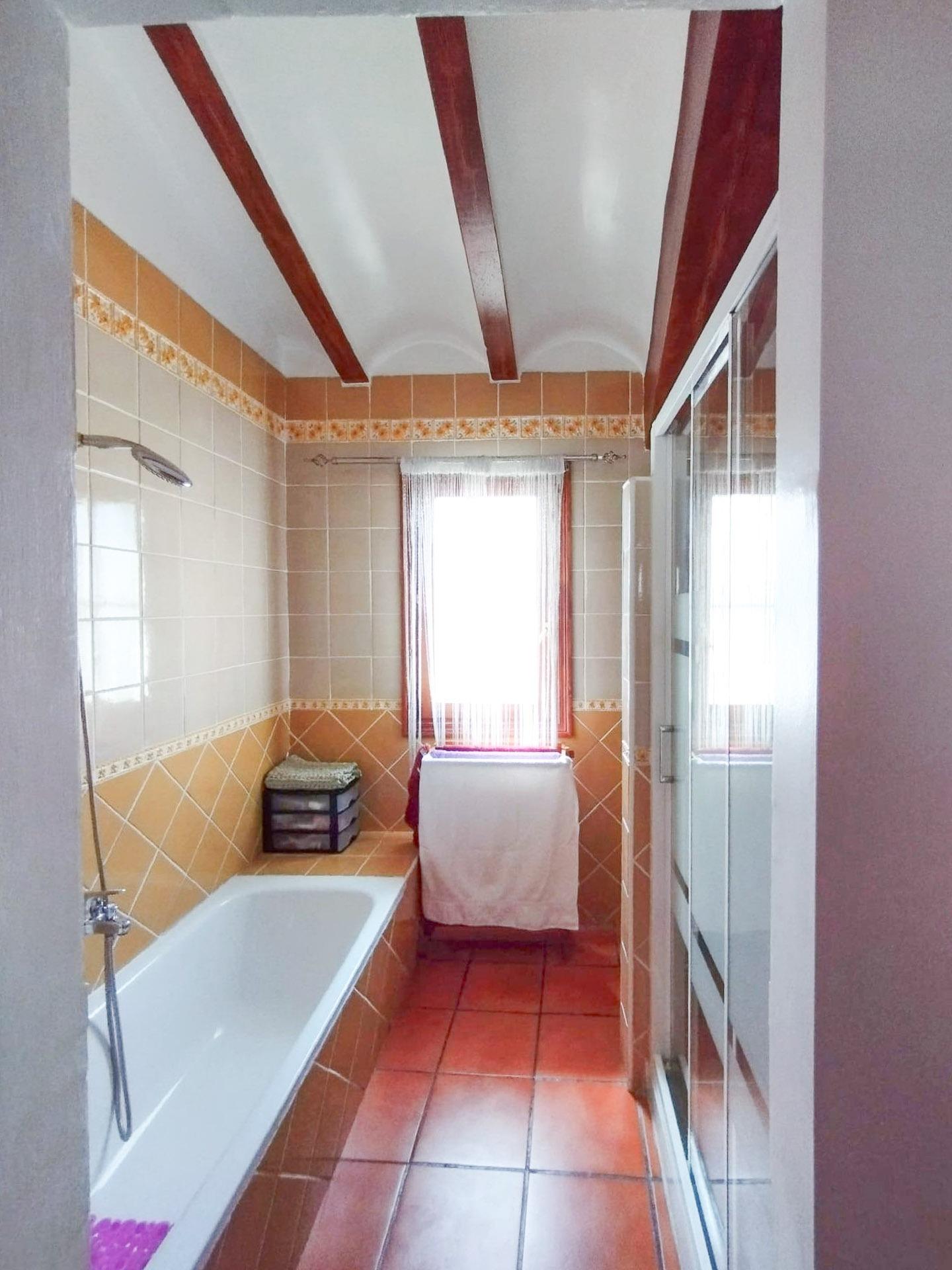 4 Bed, 3 Bath, HouseFor Sale, Alfas del Pi, Alicante