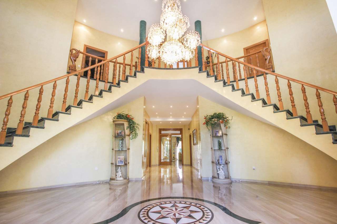 5 Bed, 4 Bath, HouseFor Sale, Benidorm, Alicante