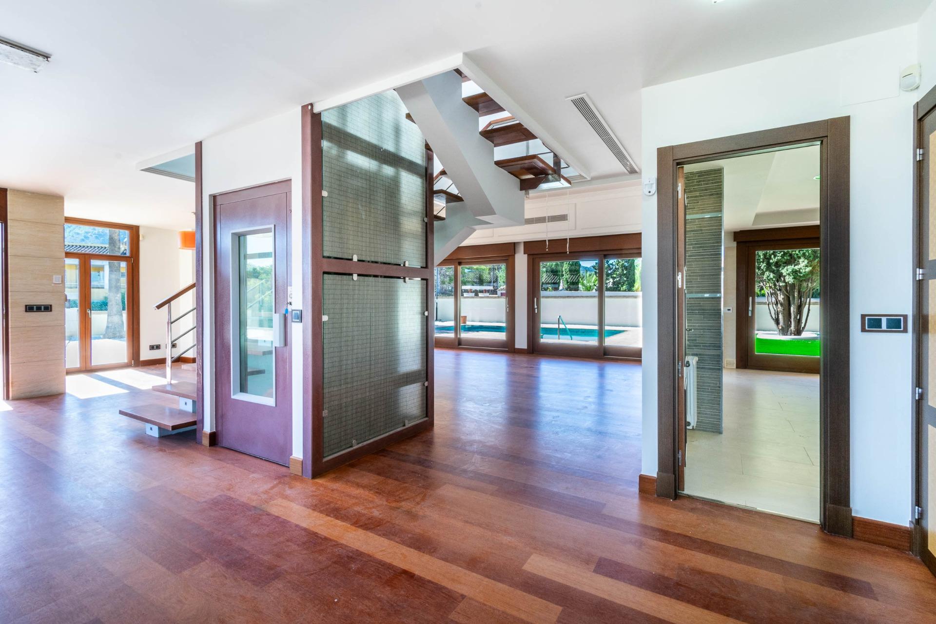 4 Bed, 2 Bath, HouseFor Sale, Alfas del Pi, Alicante