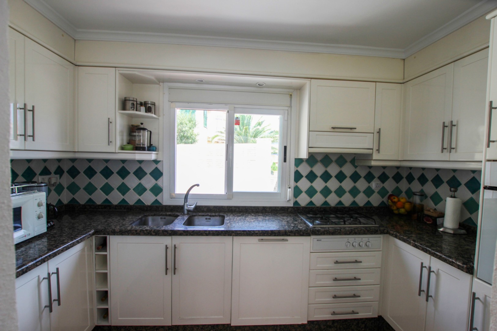 4 Bed, 2 Bath, HouseFor Sale, Calpe, Alicante