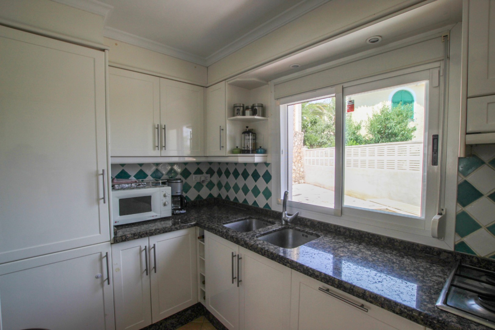4 Bed, 2 Bath, HouseFor Sale, Calpe, Alicante