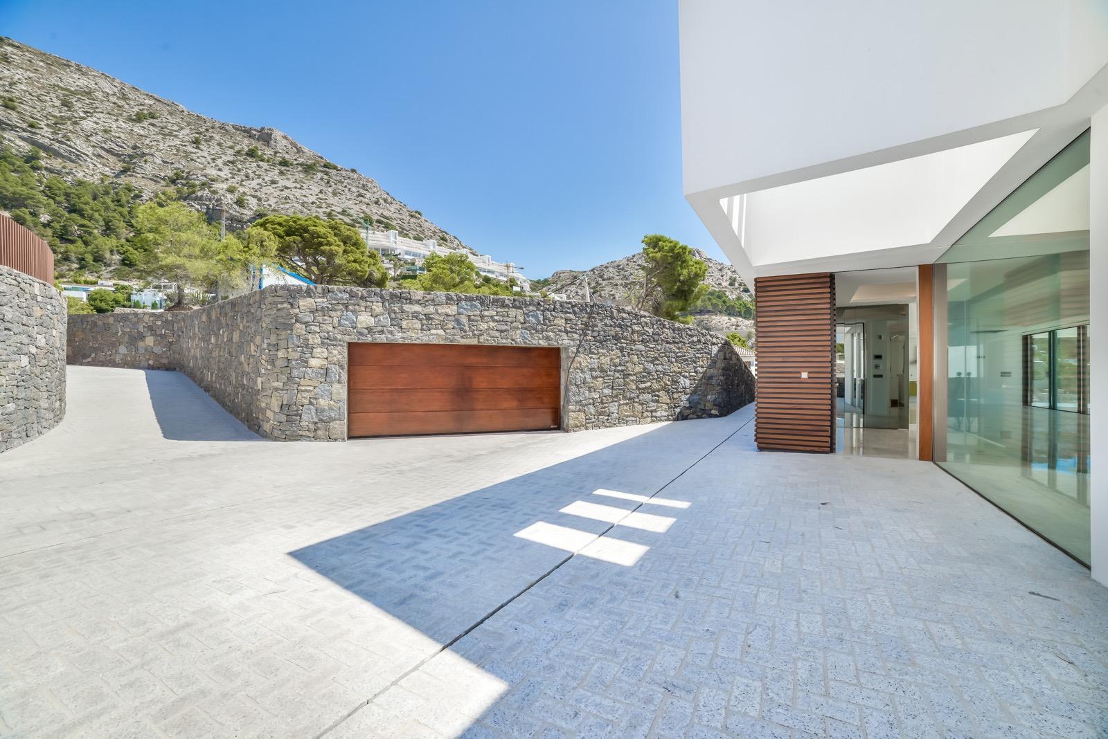 5 Bed, 5 Bath, HouseFor Sale, Altea, Alicante