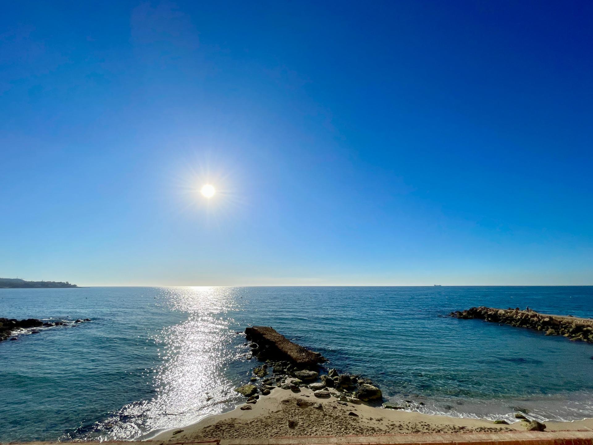 3 Bed, 2 Bath, ApartmentFor Sale, Alicante, Alicante