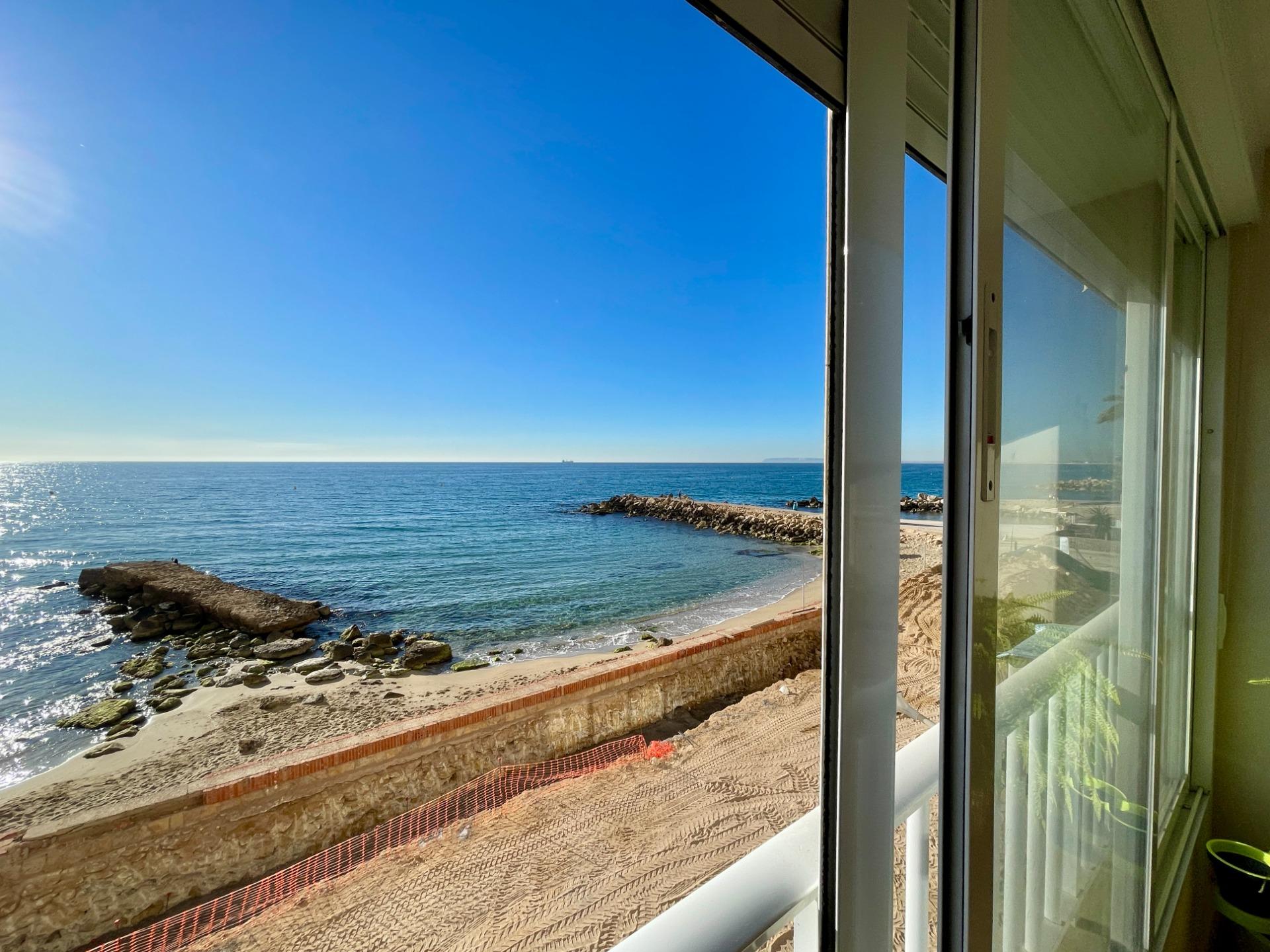 3 Bed, 2 Bath, ApartmentFor Sale, Alicante, Alicante