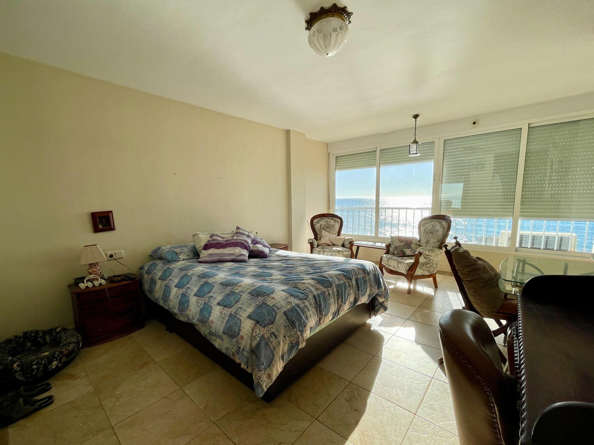 3 Bed, 2 Bath, ApartmentFor Sale, Alicante, Alicante