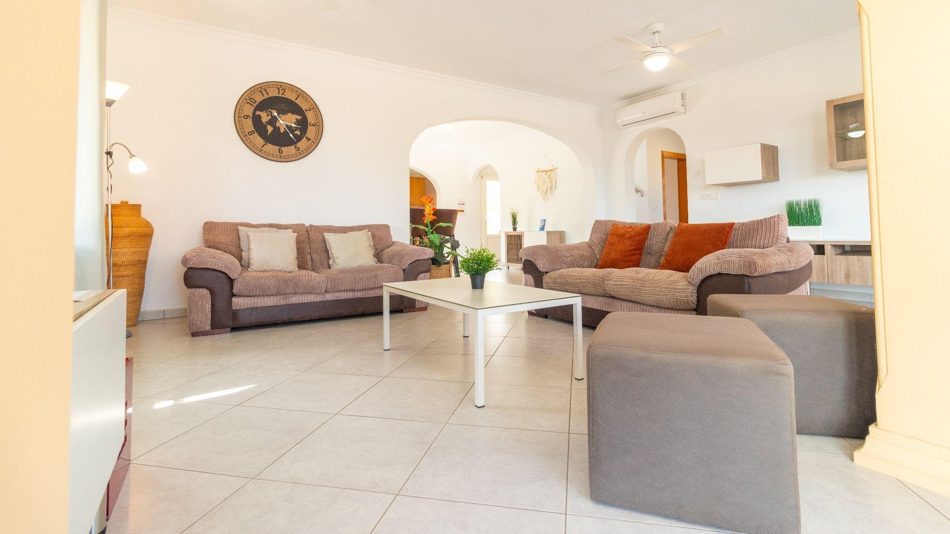 3 Bed, 2 Bath, HouseFor Sale, Calpe, Alicante