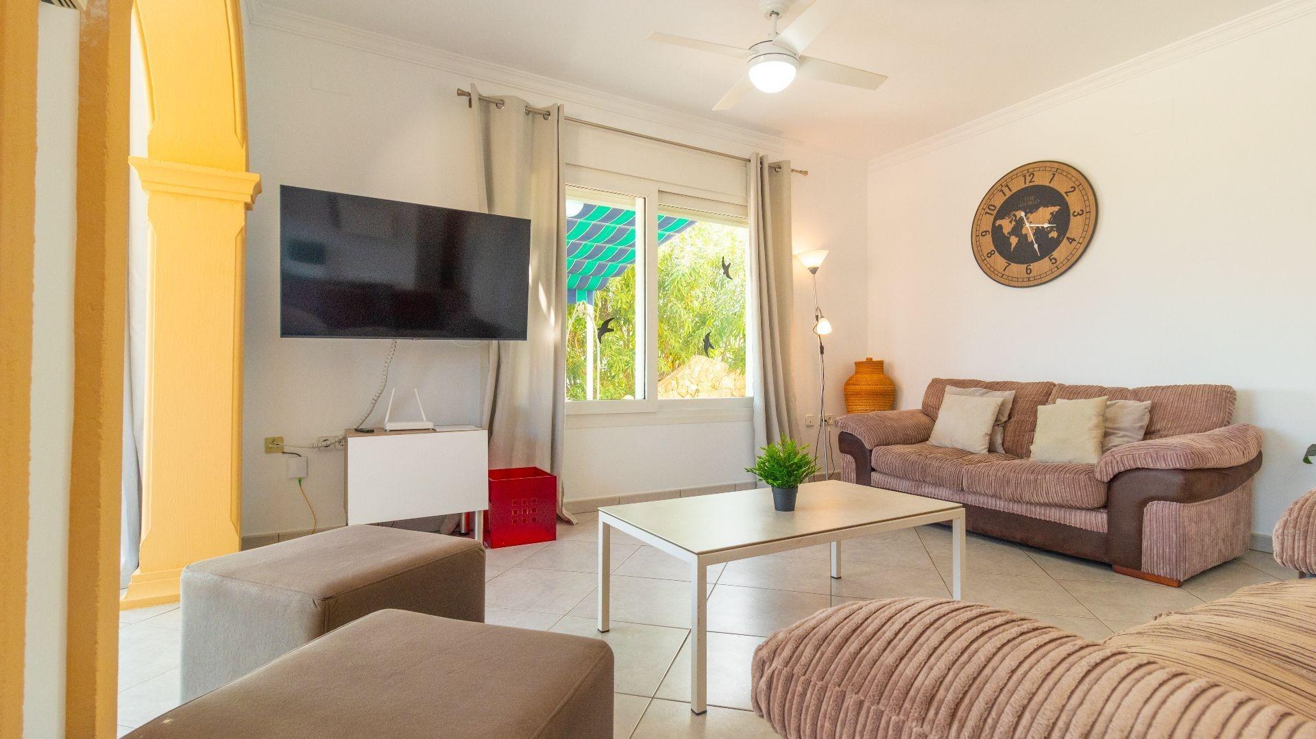 3 Bed, 2 Bath, HouseFor Sale, Calpe, Alicante