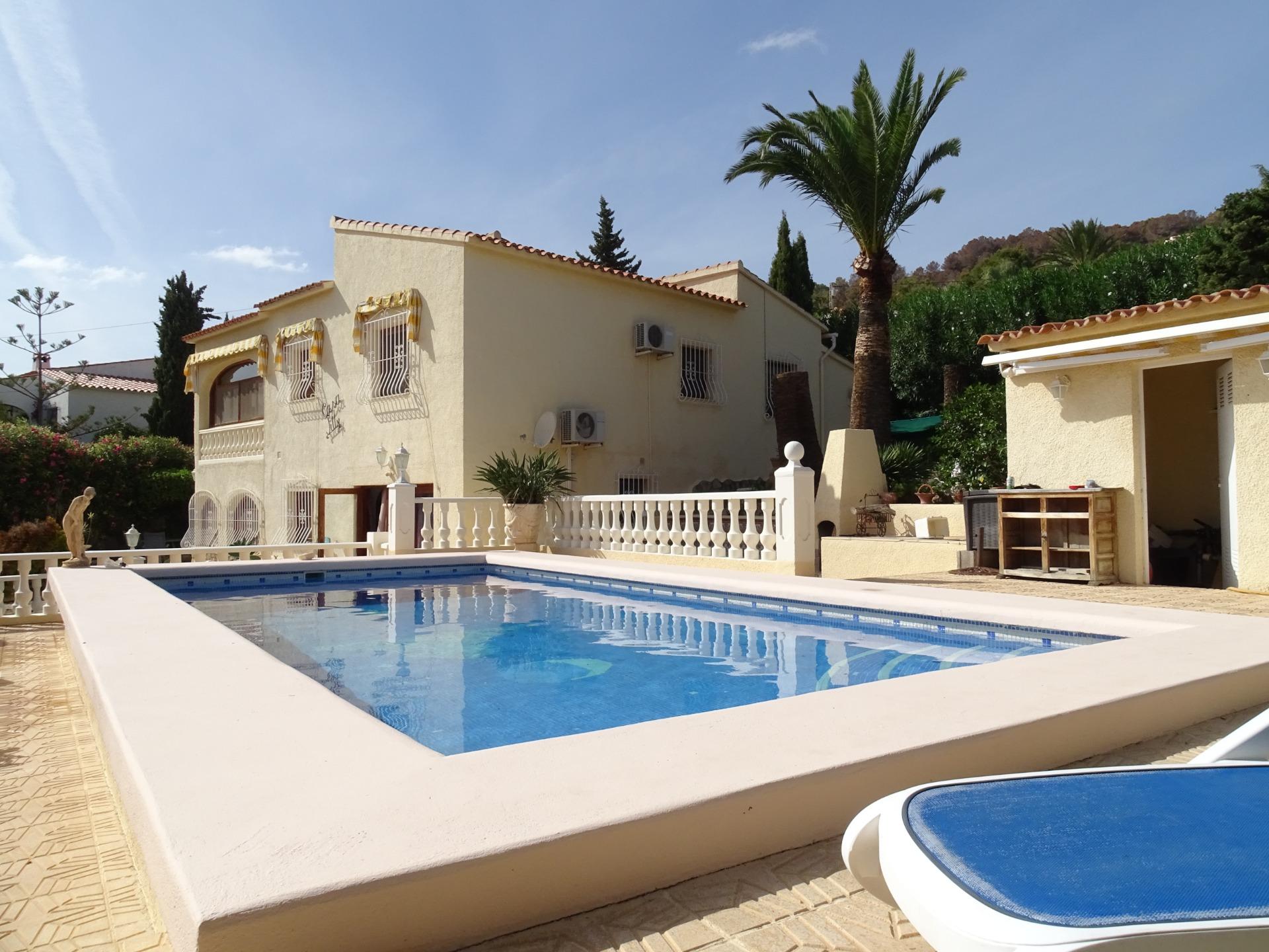 4 Bed, 3 Bath, HouseFor Sale, Calpe, Alicante