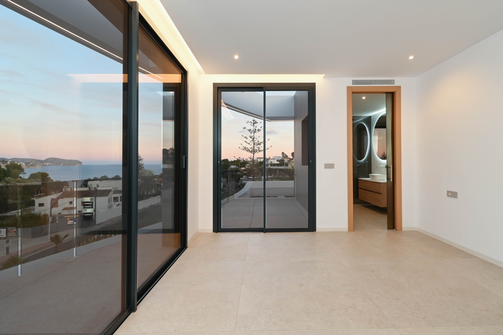 4 Bed, 4 Bath, HouseFor Sale, Benissa, Alicante