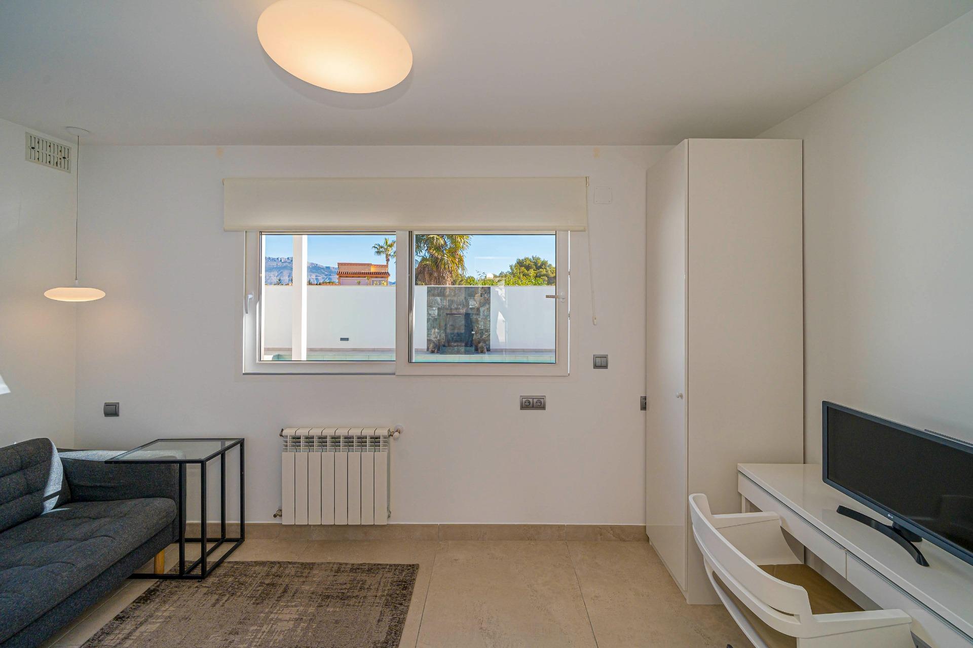 4 Bed, 3 Bath, HouseFor Sale, Alfas del Pi, Alicante