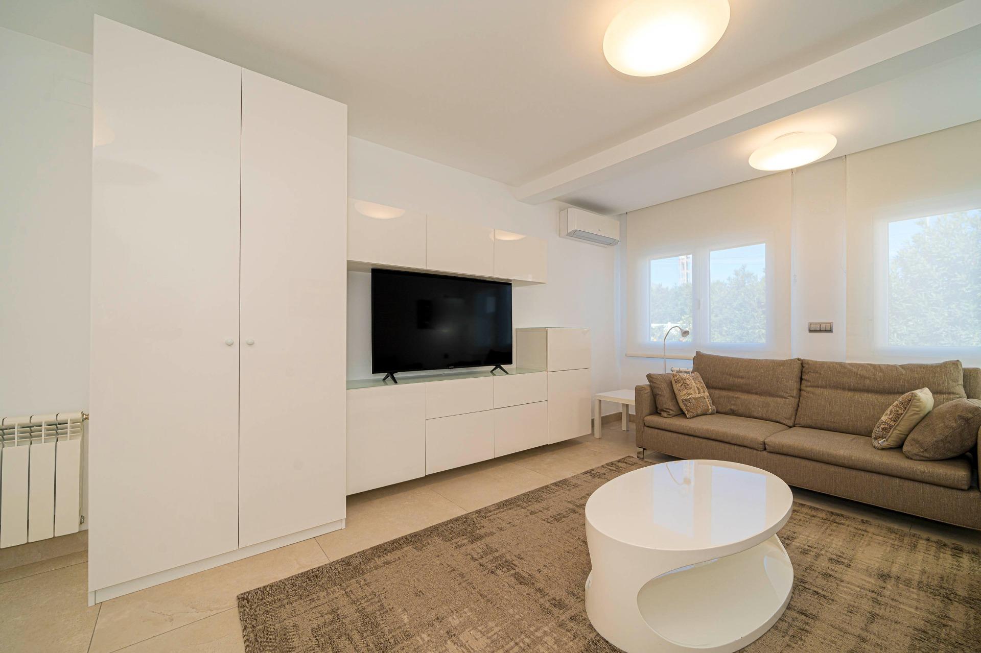 4 Bed, 3 Bath, HouseFor Sale, Alfas del Pi, Alicante