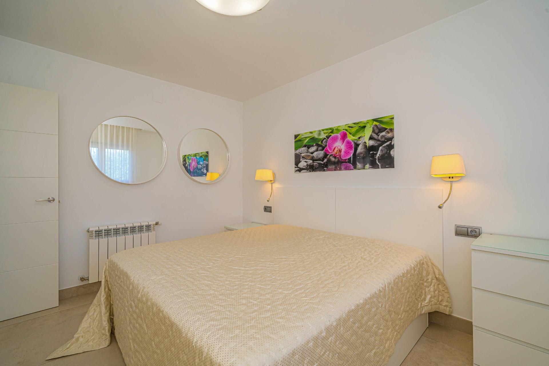 4 Bed, 3 Bath, HouseFor Sale, Alfas del Pi, Alicante