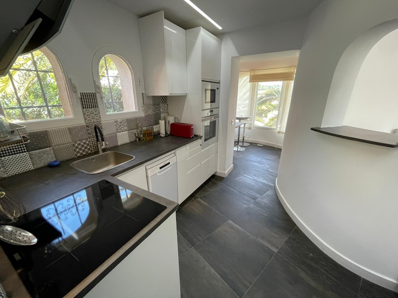 6 Bed, 3 Bath, HouseFor Sale, Calpe, Alicante