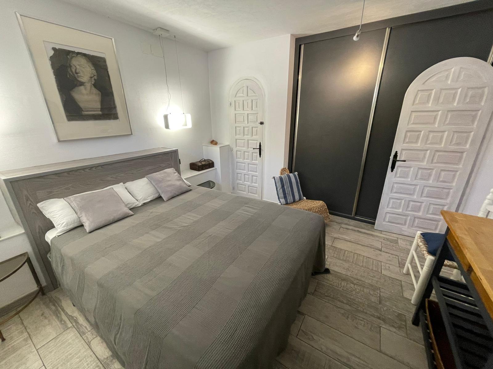 6 Bed, 3 Bath, HouseFor Sale, Calpe, Alicante