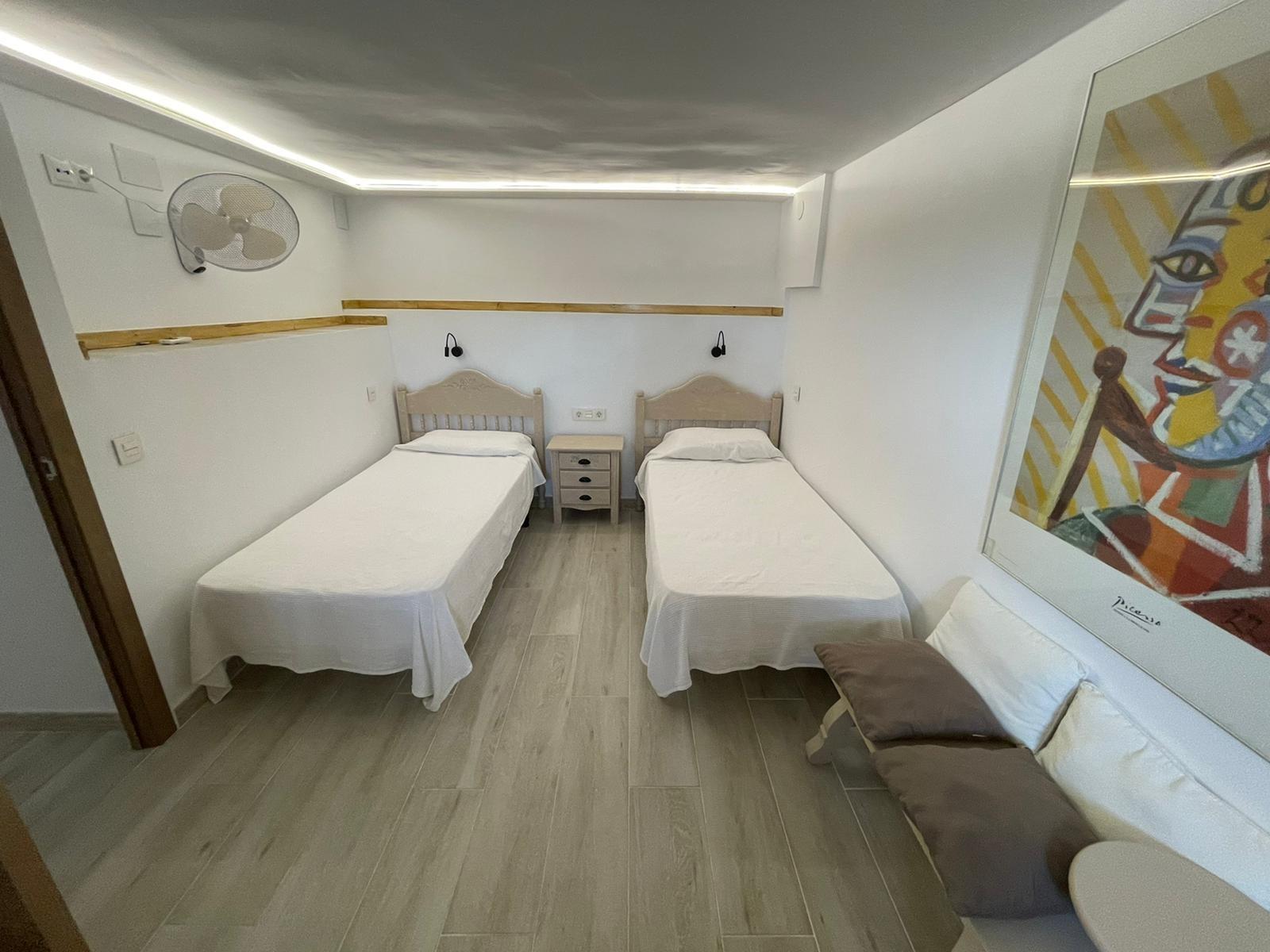 6 Bed, 3 Bath, HouseFor Sale, Calpe, Alicante