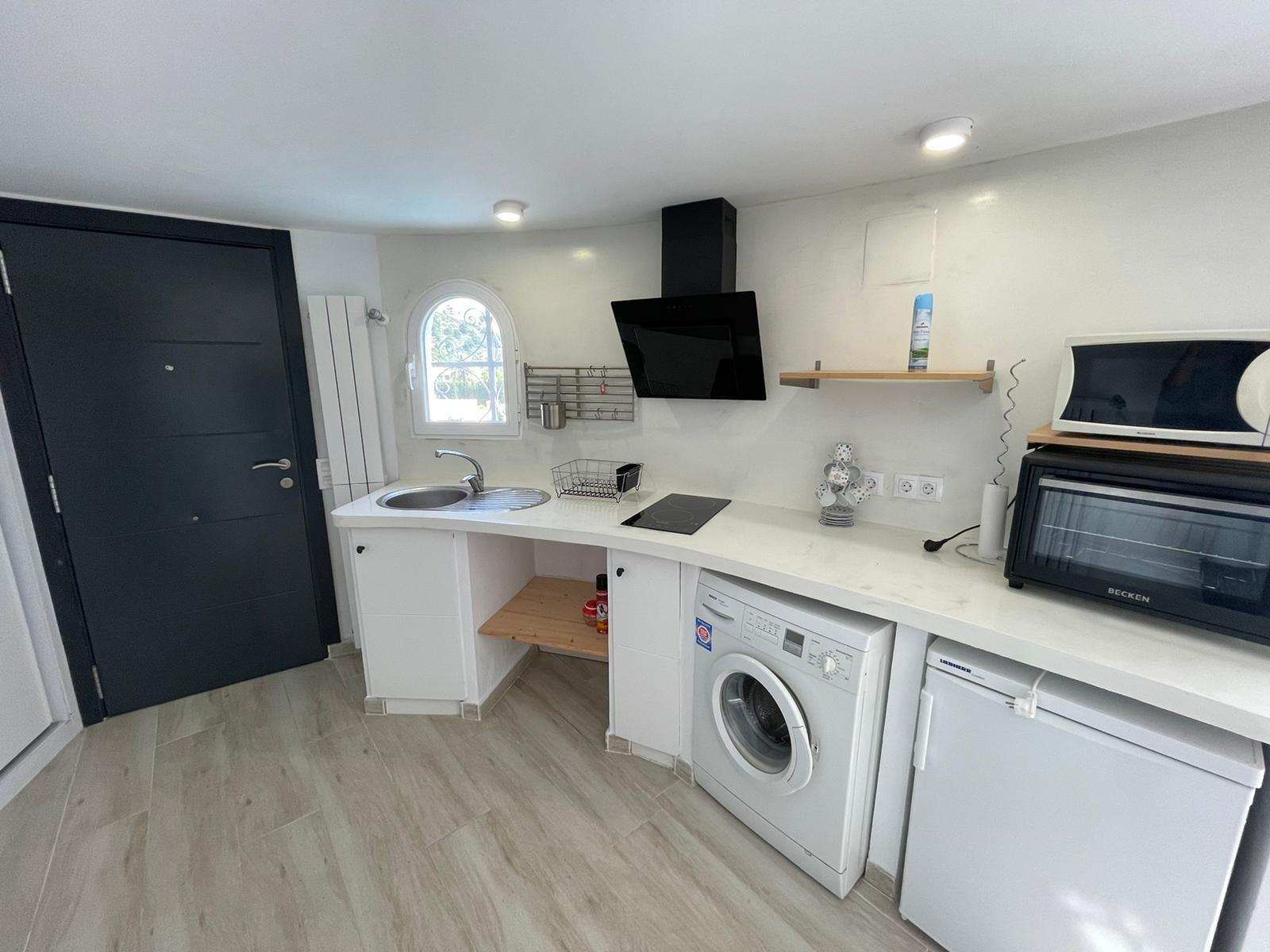 6 Bed, 3 Bath, HouseFor Sale, Calpe, Alicante